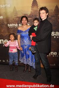 Same Same 19012010 041