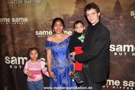 Same Same 19012010 043