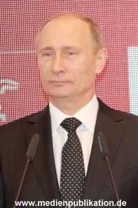 Messerundgang Putin 08042013 006