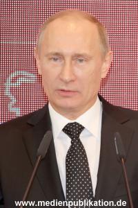 Messerundgang Putin 08042013 014