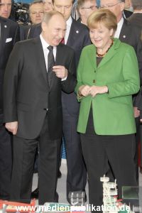 Messerundgang Putin 08042013 025