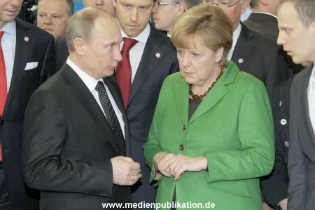 Messerundgang Putin 08042013 029