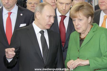 Messerundgang Putin 08042013 031