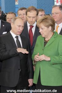 Messerundgang Putin 08042013 034