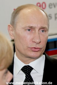 Messerundgang Putin 08042013 041