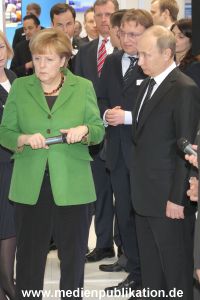 Messerundgang Putin 08042013 071