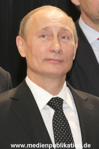 Messerundgang Putin 08042013 077