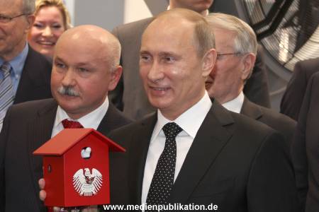 Messerundgang Putin 08042013 087