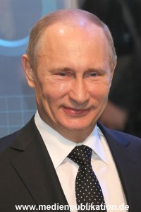 Messerundgang Putin 08042013 106
