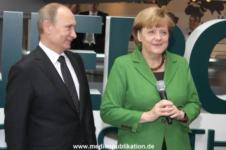 Messerundgang Putin 08042013 117