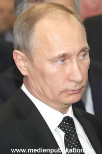 Messerundgang Putin 08042013 130