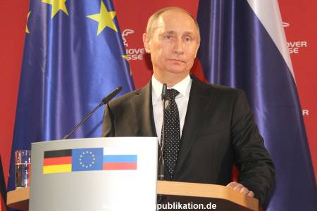 Messerundgang Putin 08042013 141