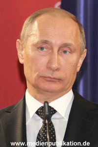 Messerundgang Putin 08042013 164