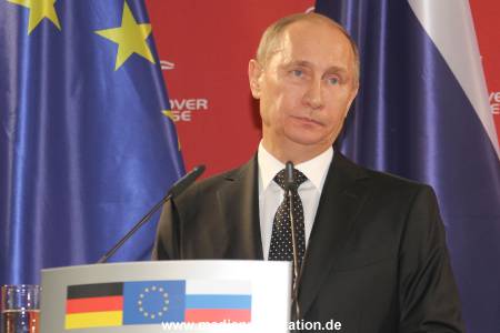 Messerundgang Putin 08042013 179