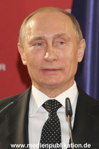 Messerundgang Putin 08042013 194
