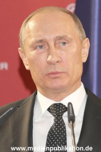 Messerundgang Putin 08042013 229