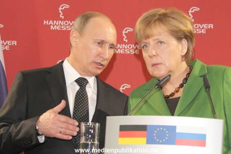Messerundgang Putin 08042013 233