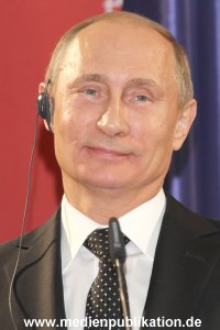 Messerundgang Putin 08042013 254