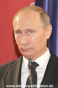 Messerundgang Putin 08042013 259