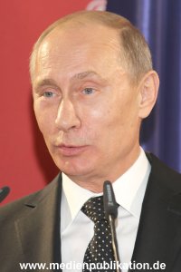 Messerundgang Putin 08042013 262