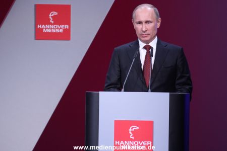 Putin Messe 07042013 080