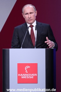 Putin Messe 07042013 100