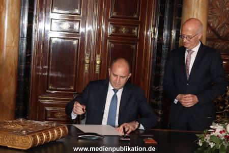 Rathaus Rumen Radew 17052022 028