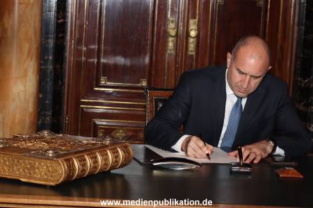 Rathaus Rumen Radew 17052022 034