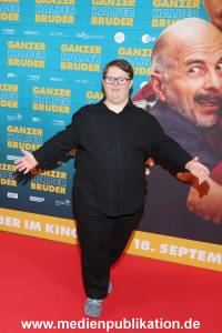 Ganzer halber Bruder 17092025 039