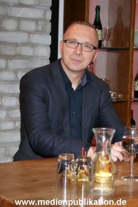 Zufälliges Pressefoto