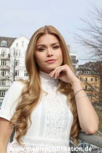 Pamela Reif 14032017 141