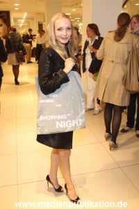 Gala Shopping 05052011 174