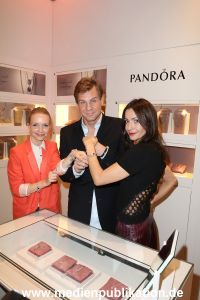 Pandora 06112013 455