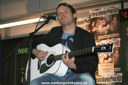 Revolverheld 23052006 013