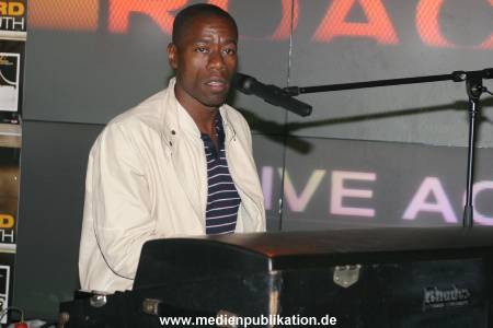 Roachford 01072005 018