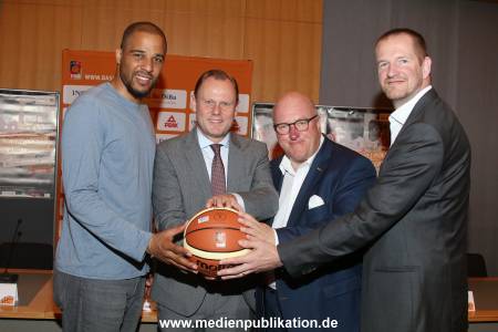 Basketball Supercup PK 22052017 001