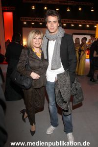 Herz fuer Kinder Party 13122009 076