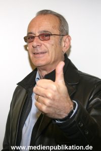 Francis Rossi 04052010 015