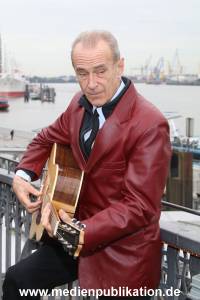 Status Quo 20092016 001