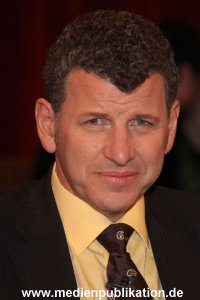 3nach9 01102010 012