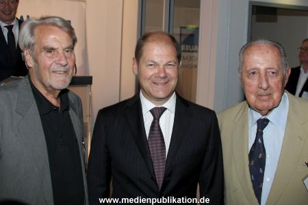 Mediasachool 04072011 044