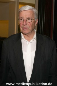 Blackbird Premiere 0604 128