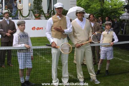 Tennis wie vor hundert Jahren 14052006 022