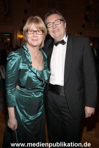 Blauer Ball 31032012 031