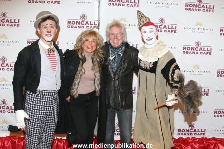 Roncalli Cafe 01122015 065