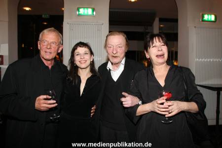 Blackbird Premiere 0604 167