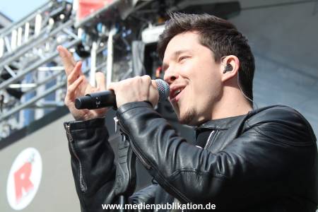 Radio Hamburg Top829 02040218 210