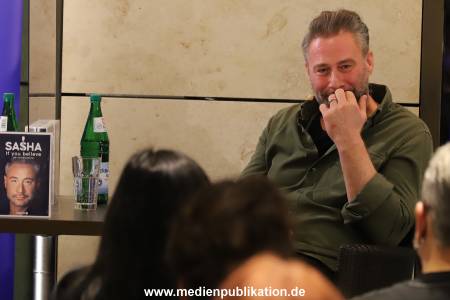 Sasha musikalische Lesung 17012022 011