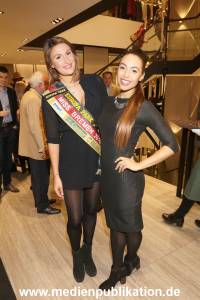 Blauer Ball Netzwerk 10102016 087