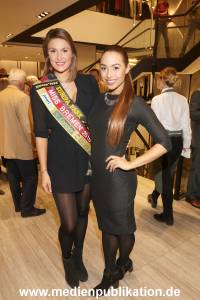 Blauer Ball Netzwerk 10102016 096